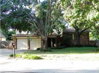 1506 E Carolyn St, Derby, KS 67037