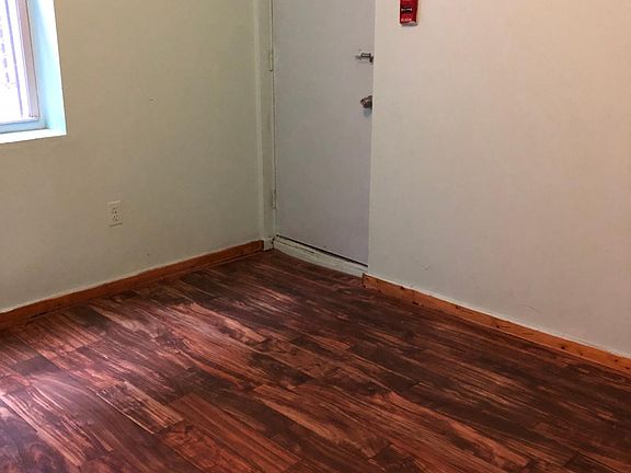 5th image of 223 N Camac St APT 2R