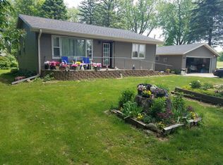 4104 Cherry Ave, Delavan, WI 53115
