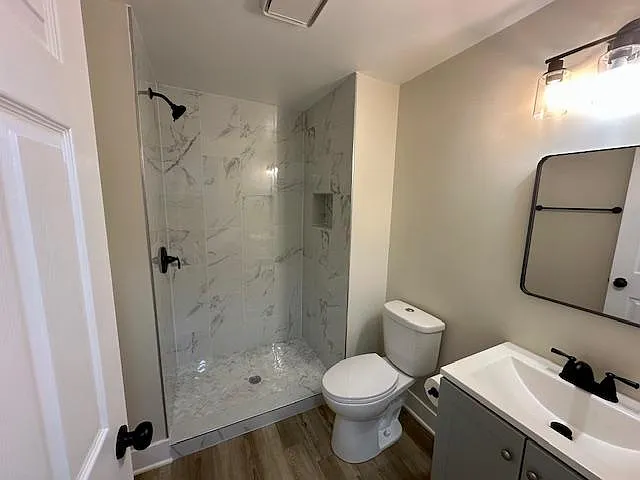 1707 Winthrop Ln — Photo 15
