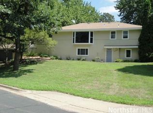 14901 Wildwood Rd, Burnsville, MN 55306