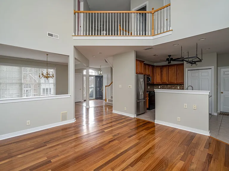 421 Suri Dr — Photo 13