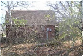 2nd image of 601 N 2nd Ave