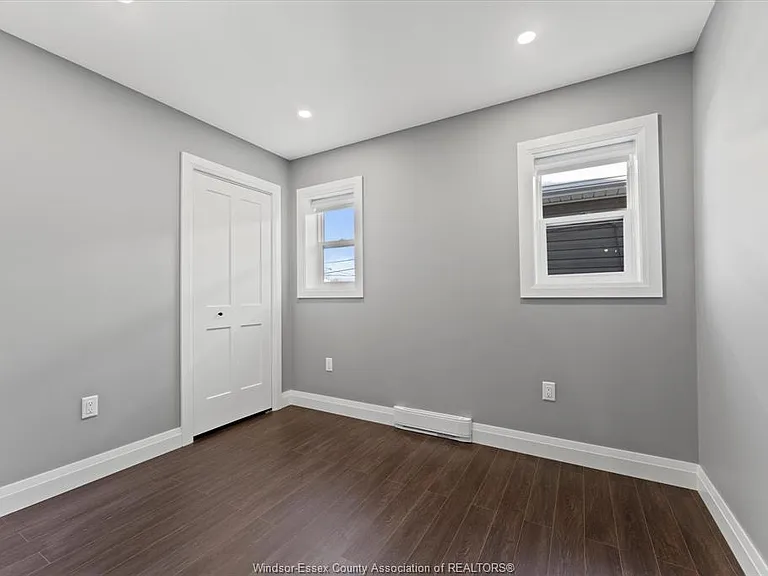 1147 Hickory Rd #UPPER — Photo 13