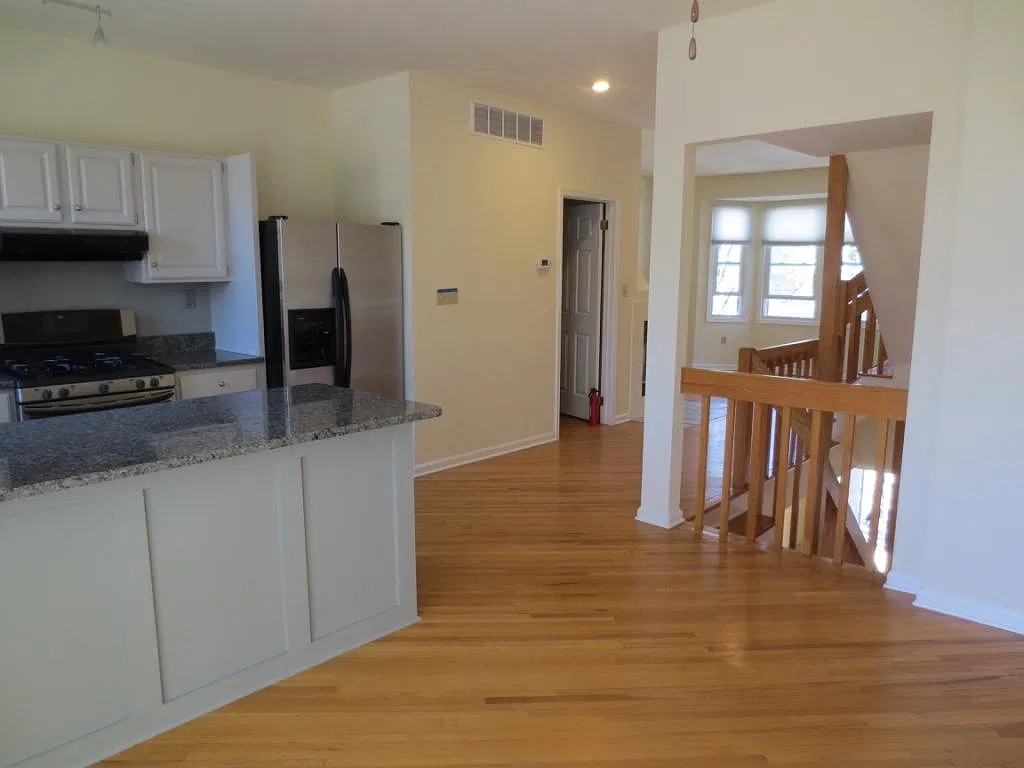 14 Raritan Pointe — Photo 2