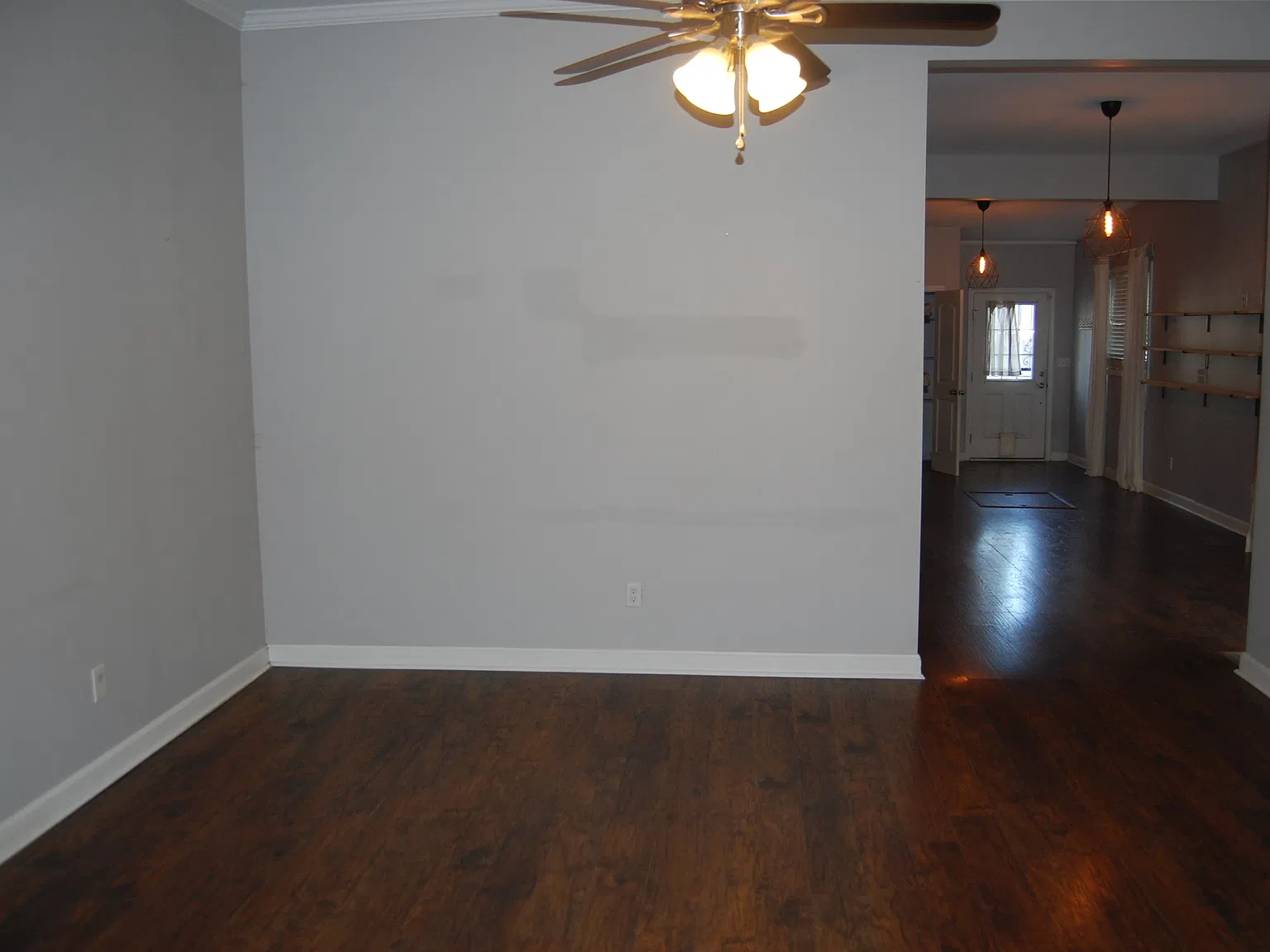 2 bed, 1142 sqft, $1,700 — Photo 4