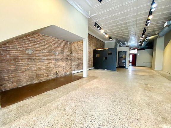 2nd image of 123 N Broadway St #1