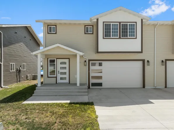 3309 23rd Ave NW, Minot, ND 58703