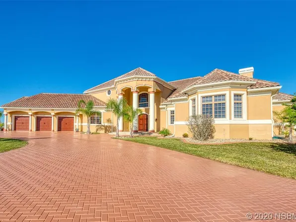 700 Hammett Ln, New Smyrna Beach, FL 32168