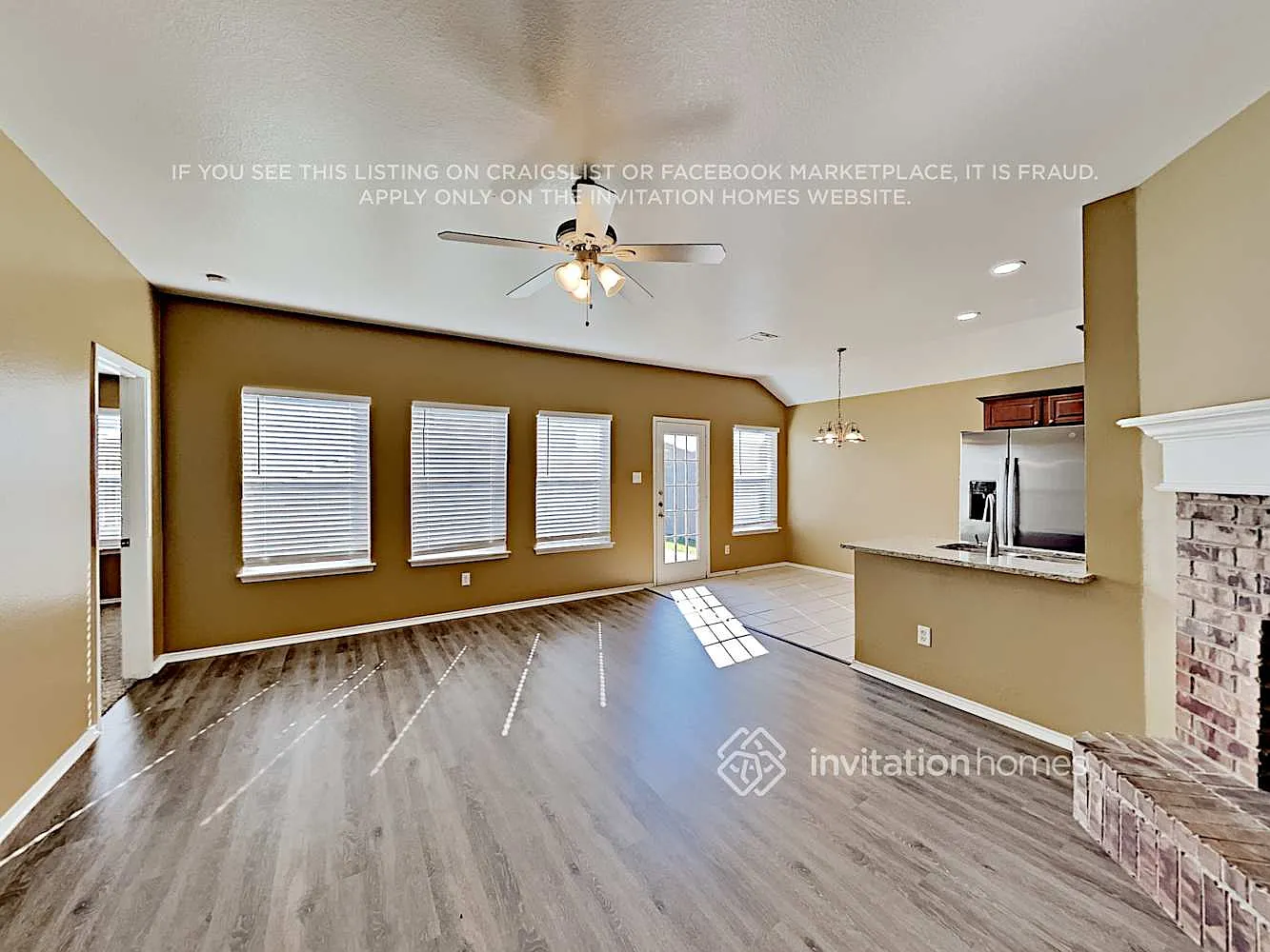 7419 Lake Front Trl Arlington, TX 76002 — Photo 4