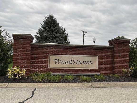 2nd image of 6248 N Woodbury Dr