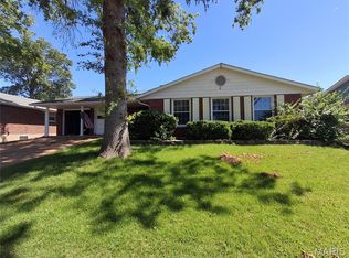 3827 Buckley Rd, Saint Louis, MO 63125