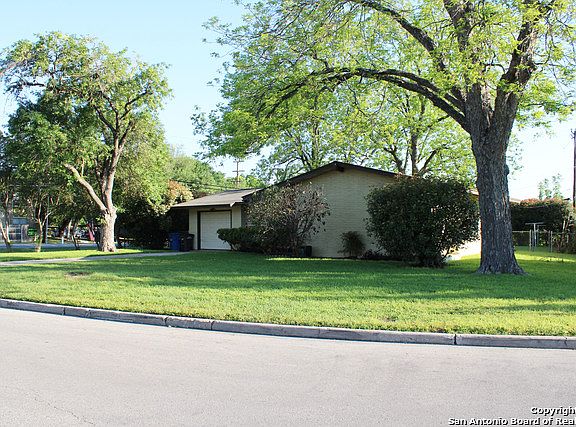 2nd image of 3603 La Sabre Dr