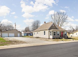 32 S Indiana St, Bargersville, IN