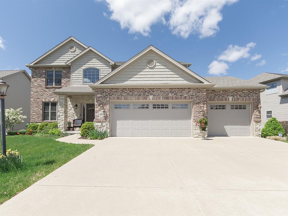 1st image of 6803 N Basket Oak Dr
