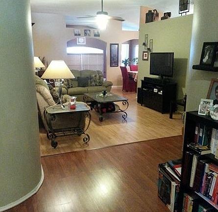 4th image of 6810 Silver Branch Ct
