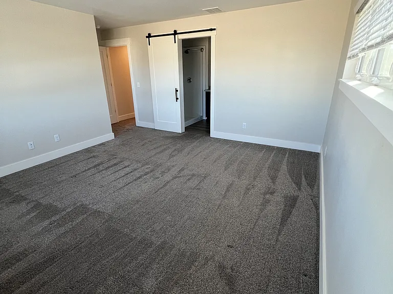 1185 Abigail Ln #A — Photo 40