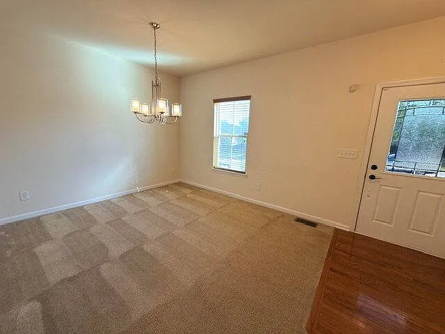 679 Stonebury Cir — Photo 8