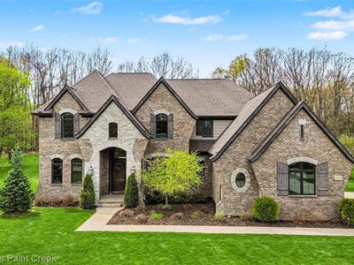 8135 Pine Knob Meadows Dr, Clarkston, MI, 48348