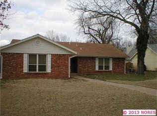 3045 W 69th St S, Tulsa, OK 74132