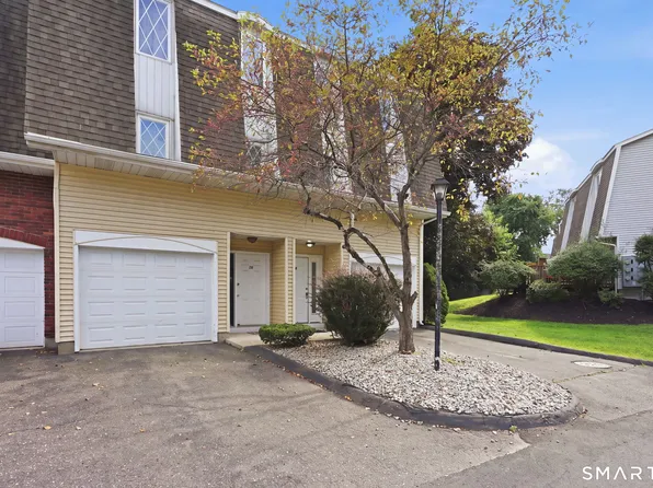 18 Northbrook Court #18, East Hartford, CT 06108