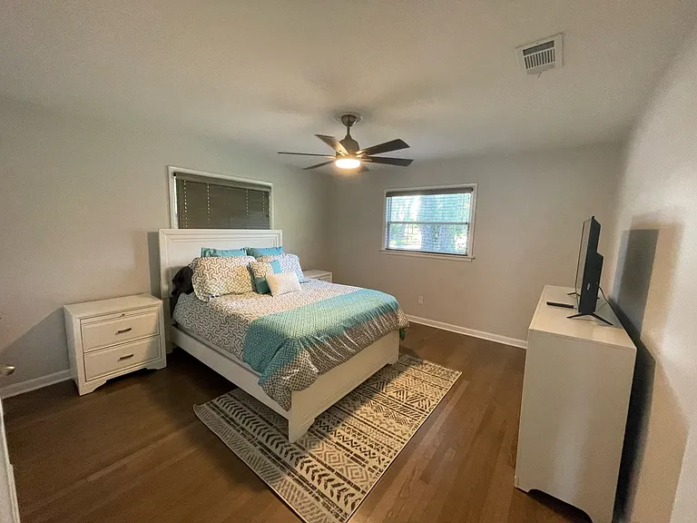 940 N Kepler Rd — Photo 8