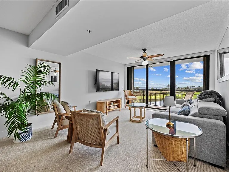 201 S Seas Dr #404 — Photo 11