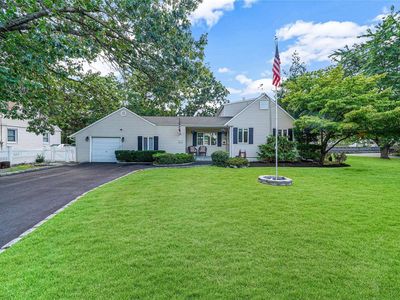 603 Asharoken Boulevard, Bay Shore, NY, 11706