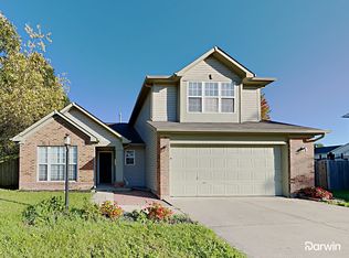 10042 Sanger Dr, Fishers, IN 46038