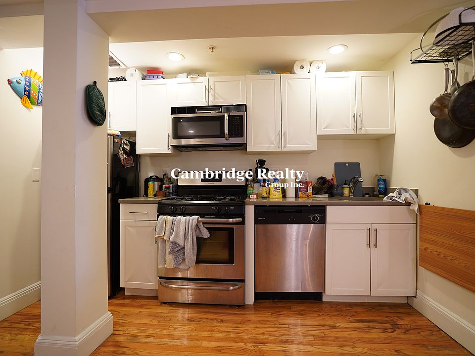 1st image of 10 Brainerd Rd #12T