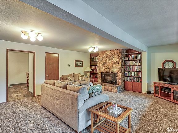 4th image of 4723 Thompson Ln SE
