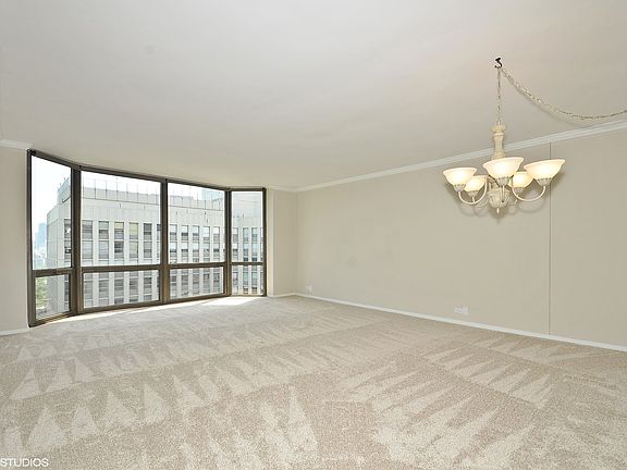 3rd image of 2650 N Lakeview Ave APT 4208