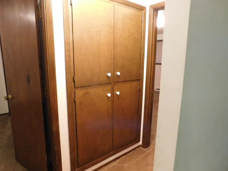 3880 Auburn Rd NE — Photo 13