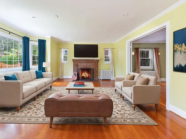 (undisclosed Address), Washington, DC 20015