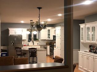 1407 E Lucy Webb Rd, Raymore, MO 64083