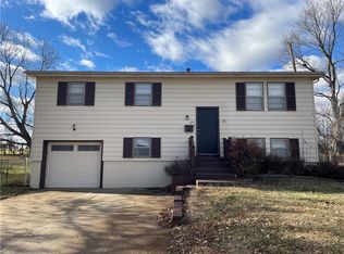 802 S Scott Ave, Belton, MO 64012