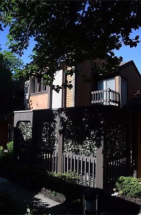 1st image of 22 Riverbend Dr