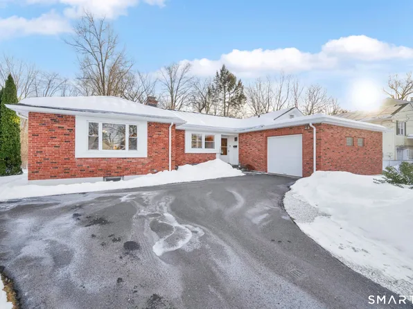 153 Brewster Road, West Hartford, CT 06117