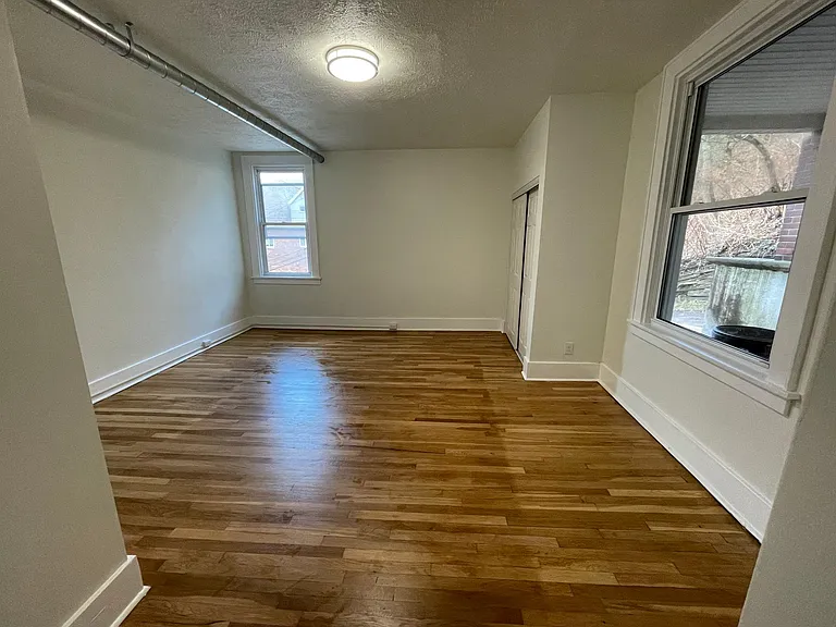 6020 Sawyer St — Photo 14