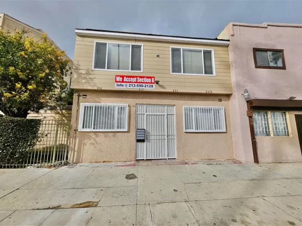 2111 W 54th St #2, Los Angeles, CA 90062