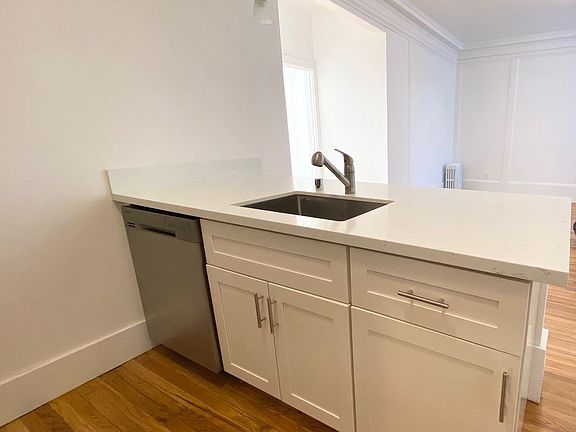 5th image of 1450 California St APT 6