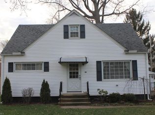 230 Berkshire Rd, Avon Lake, OH 44012