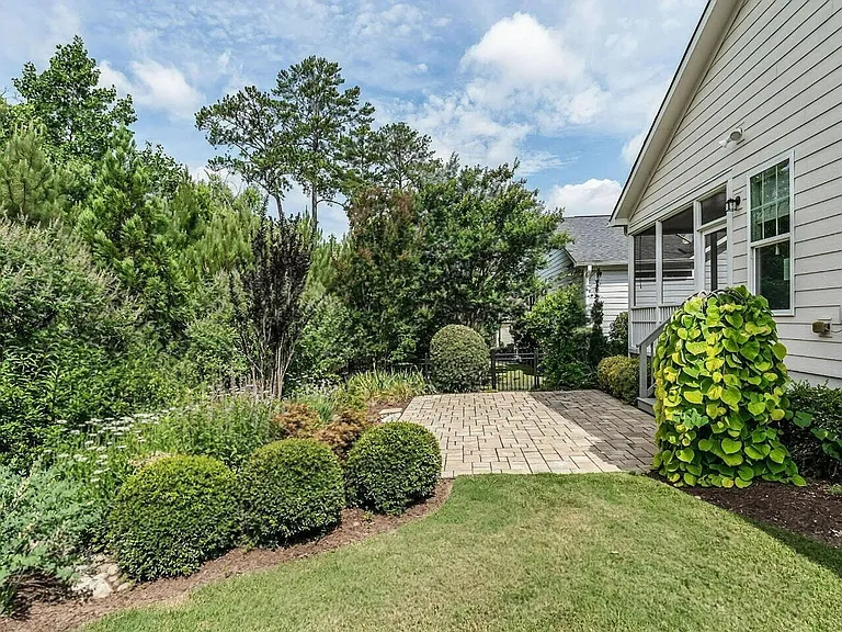 137 Lucky Ribbon Ln — Photo 33
