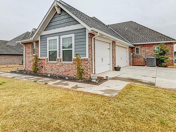 3rd image of 13500 Front Porch Dr
