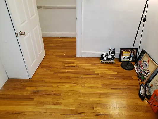 Rented by Signature Property Realty | media 18