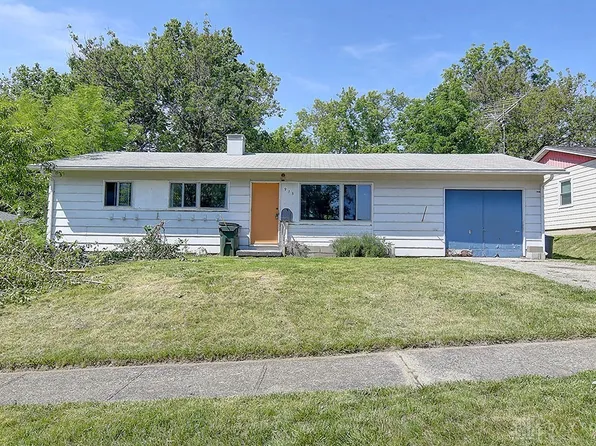 915 Carole St, Miamisburg, OH 45342