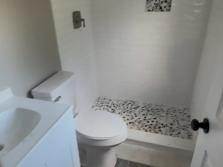 213 Jasmine Ln — Photo 5