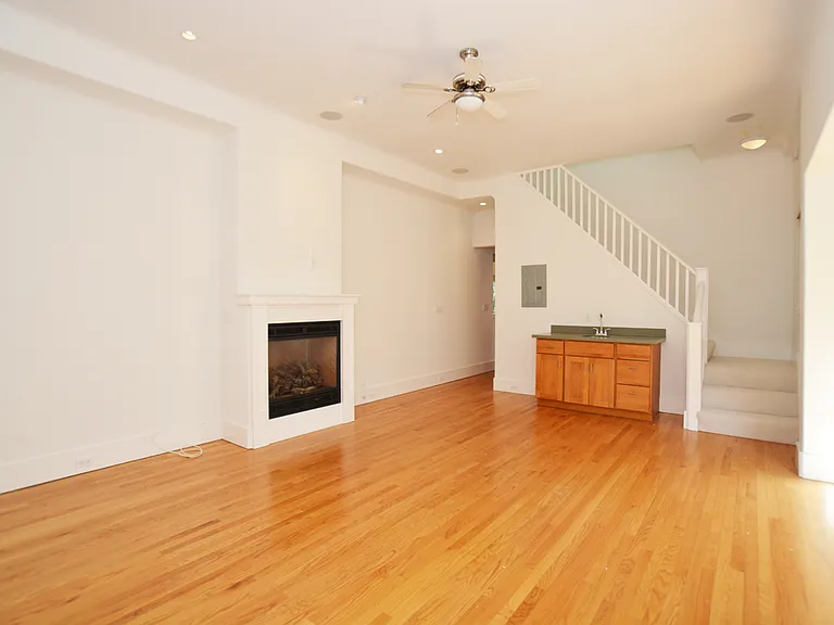 869 Fell St — Photo 8