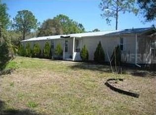 8271 Scarecrow Rd, North Fort Myers, FL 33917