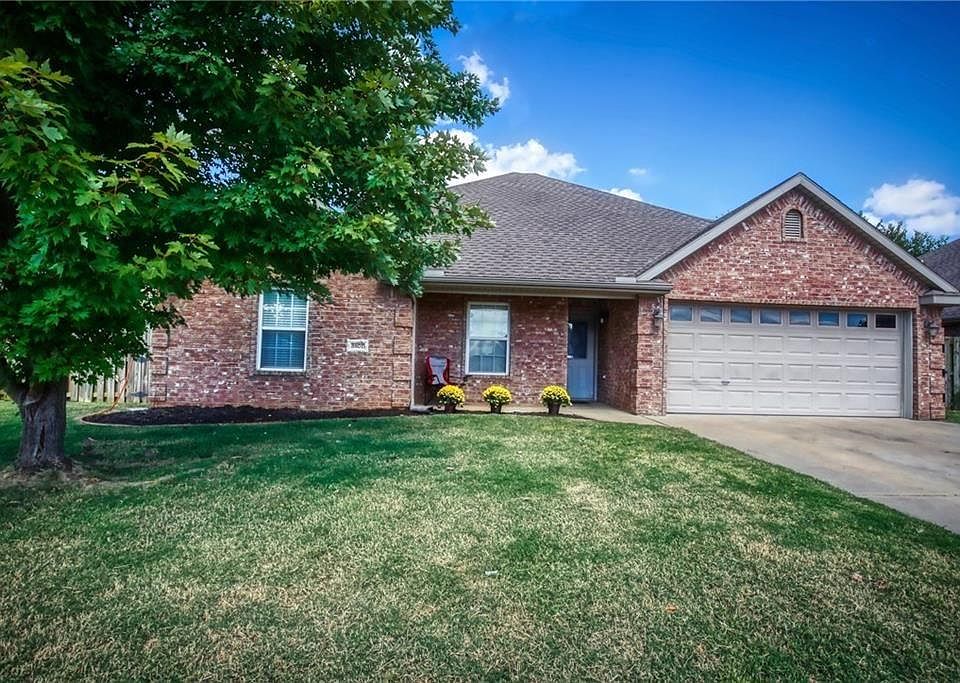 1st image of 3807 W Amour Dr